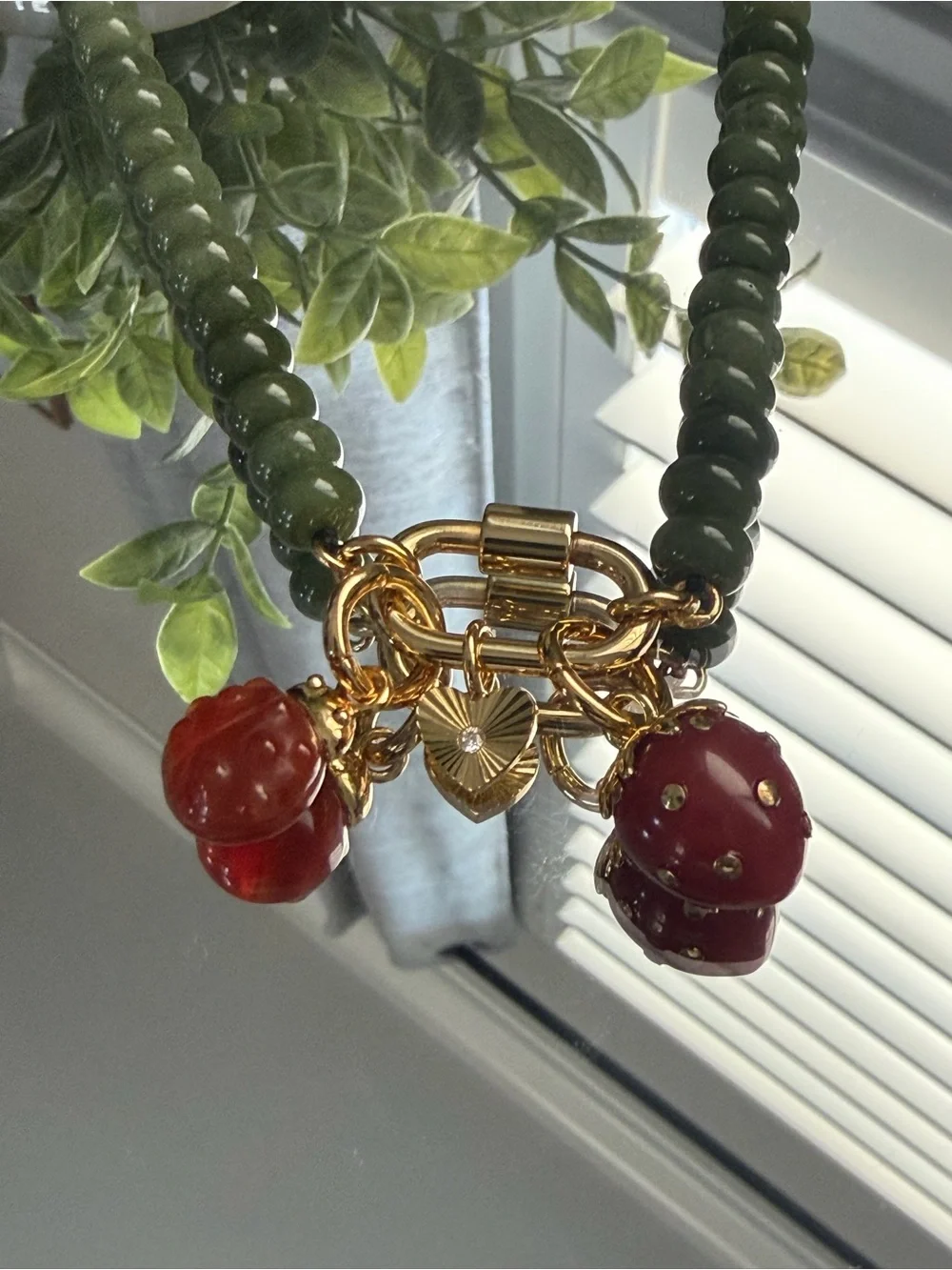 Madewell Semiprecious Stone Beaded Necklace Curated Charm Garden - Picture 2 of 5